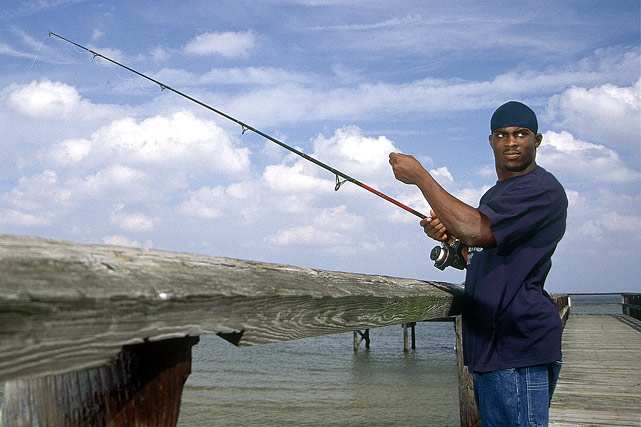 130724173613-michael-vick-fishing-005926824-single-image-cut.jpg